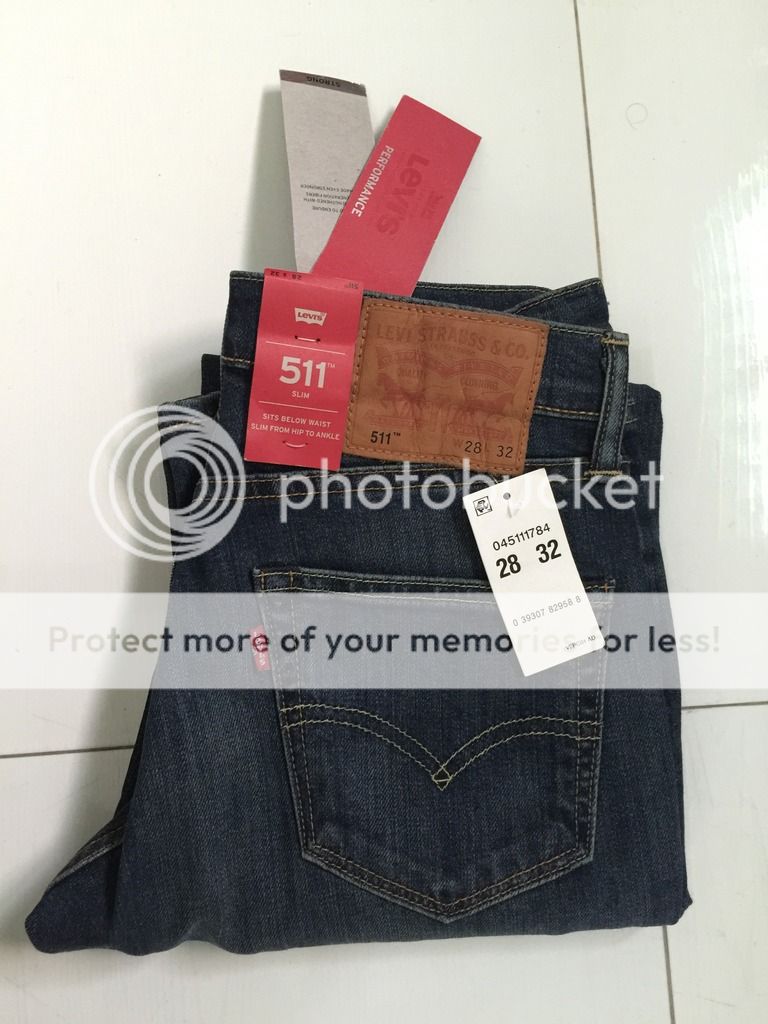 Jean Levis, áo Old navy Authentic 100% New with Tag - 36
