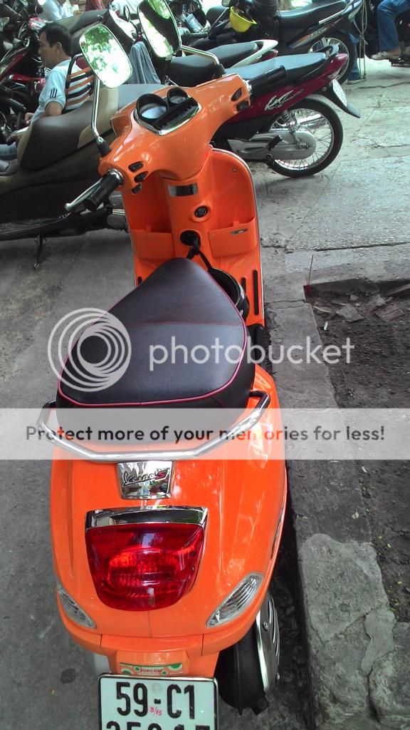 tiễn chân dài Piaggio LX 3van ,125ie , màu đỏ ..... - 3